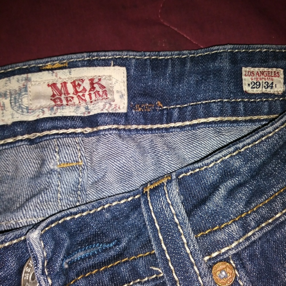 Jeans - Picture 2 of 3